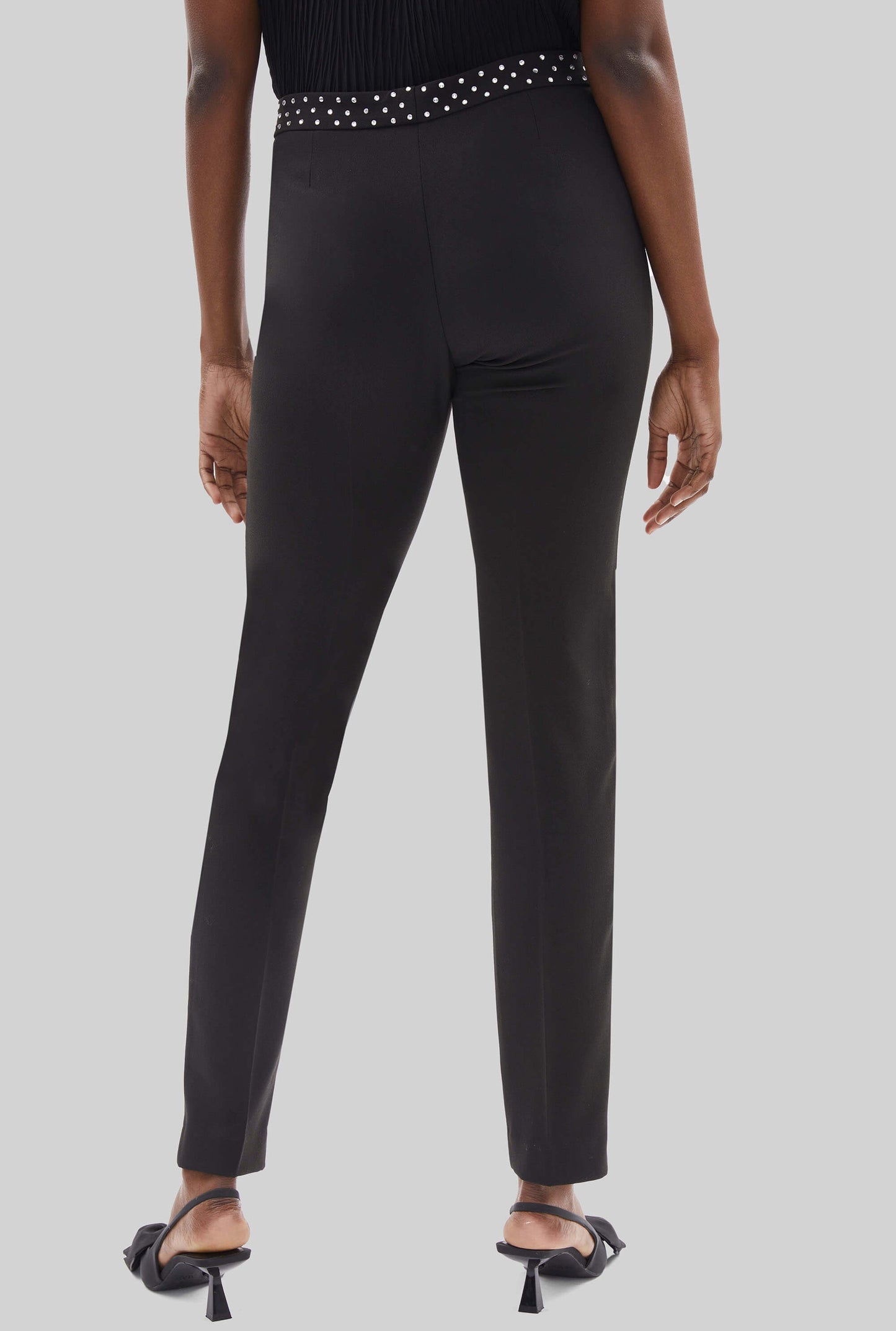 萊茵石腰部針褶長褲 黑色