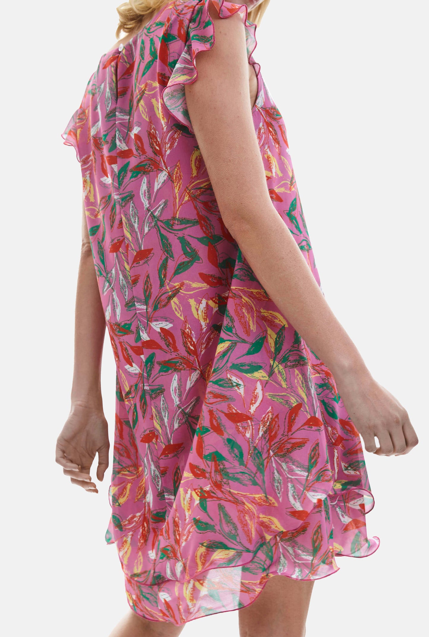 荷葉邊袖波浪下擺洋裝粉色