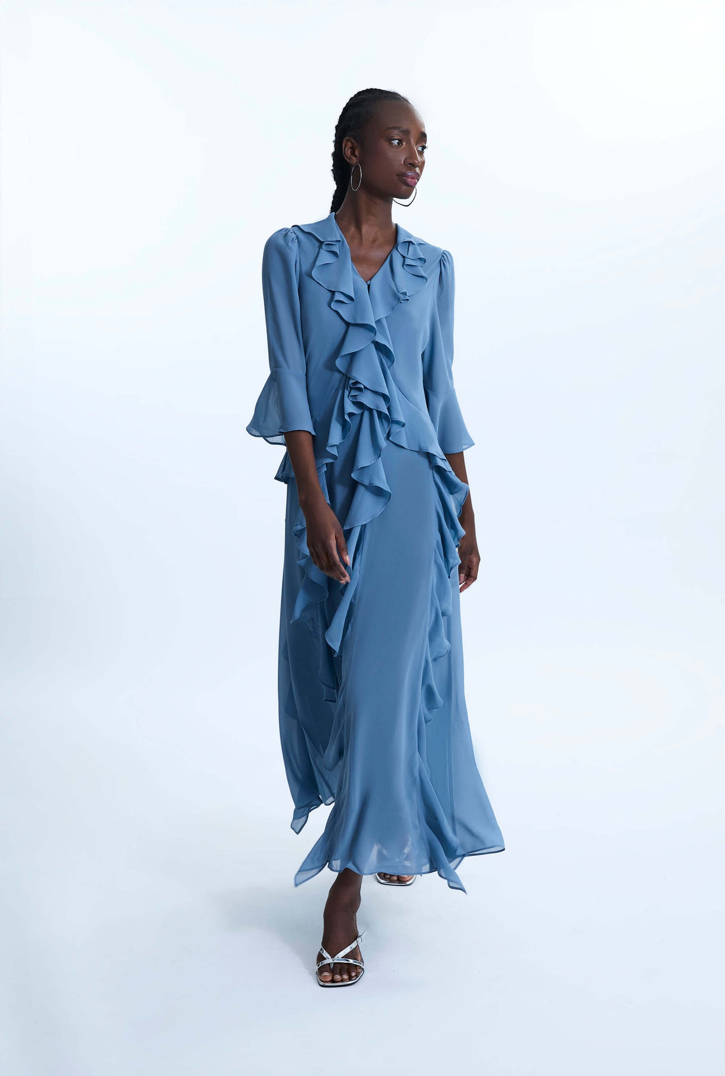 V 領雪紡荷葉邊連身裙