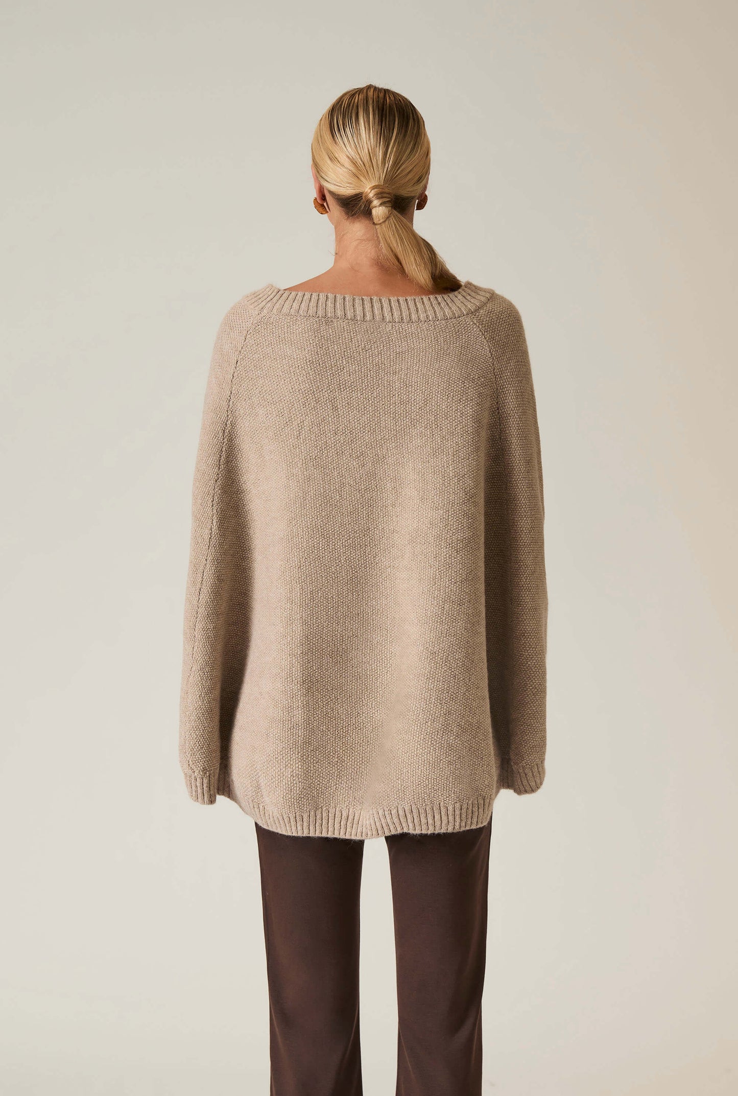 Beige One Size Pullover