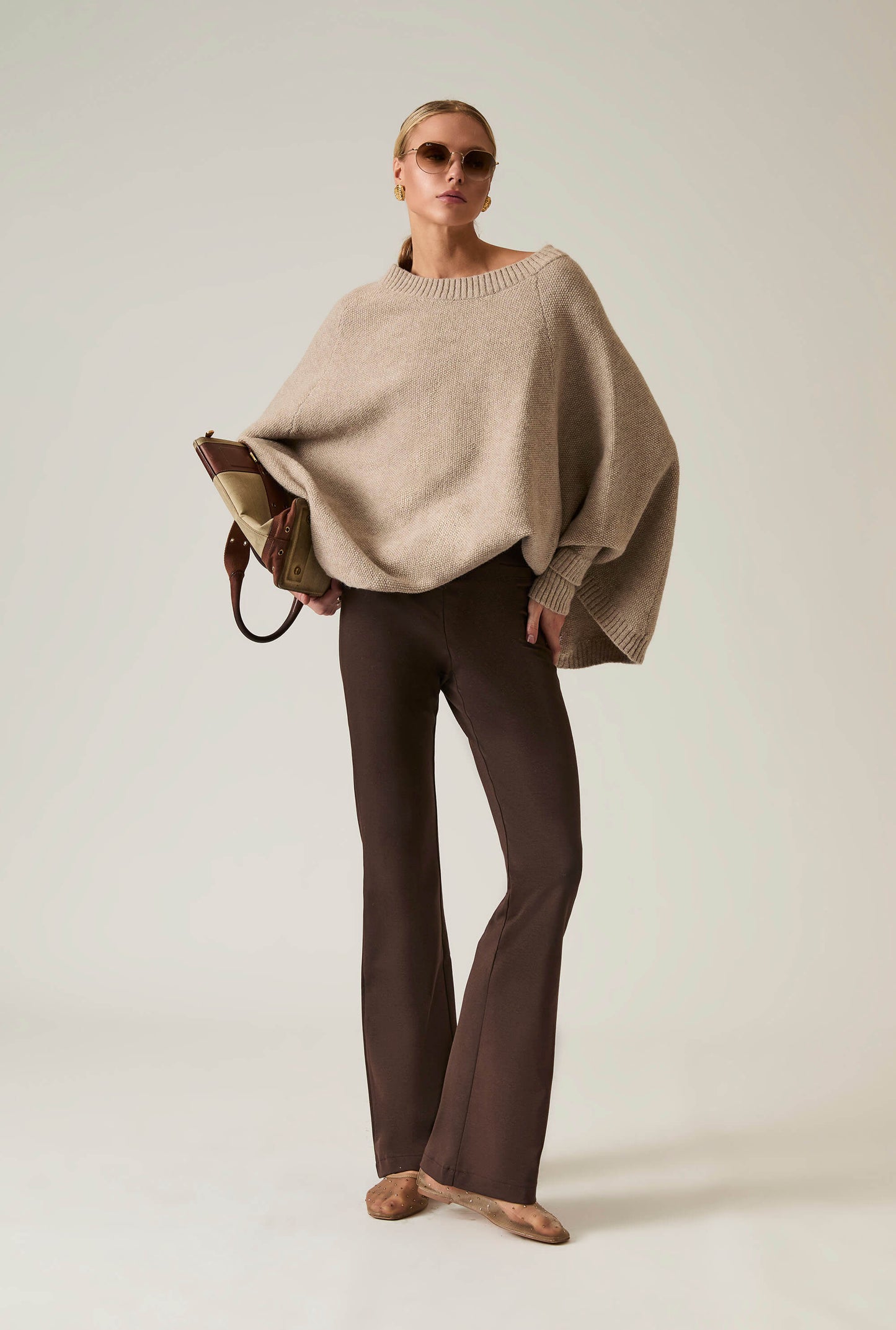 Beige One Size Pullover