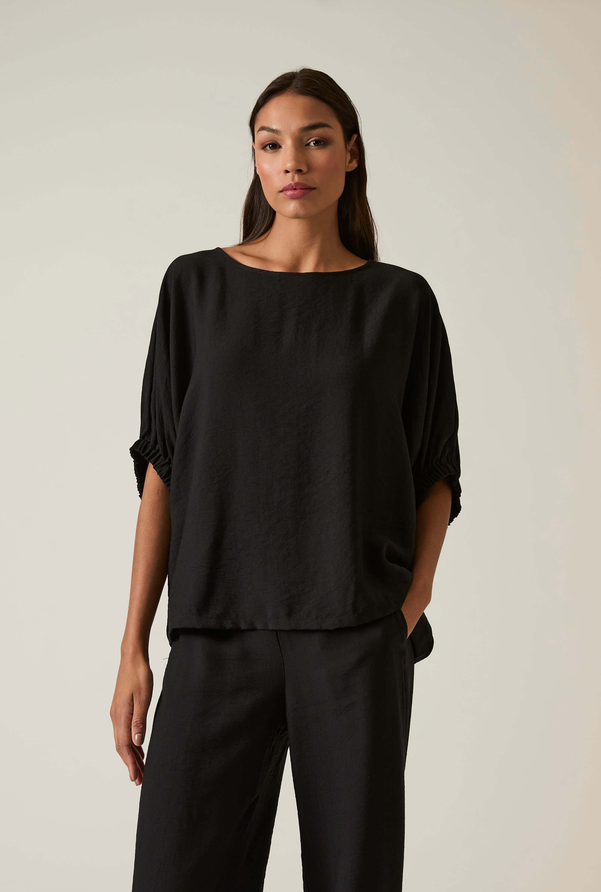 Chic Short Sleeve Tops | Elegant & Stylish Designs – James Lakeland