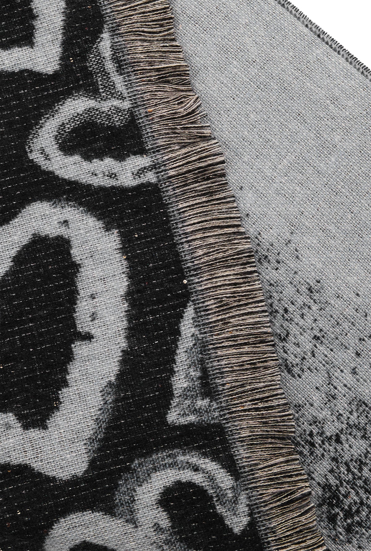 Black Heart Print Scarf