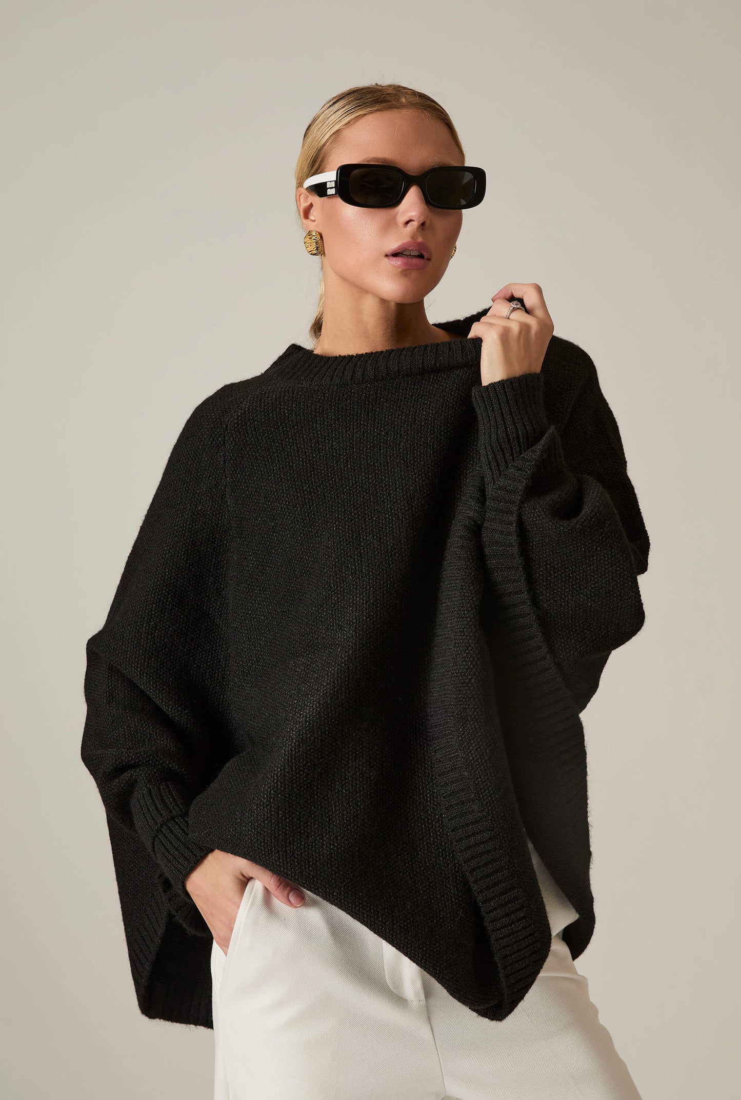 Black One Size Pullover