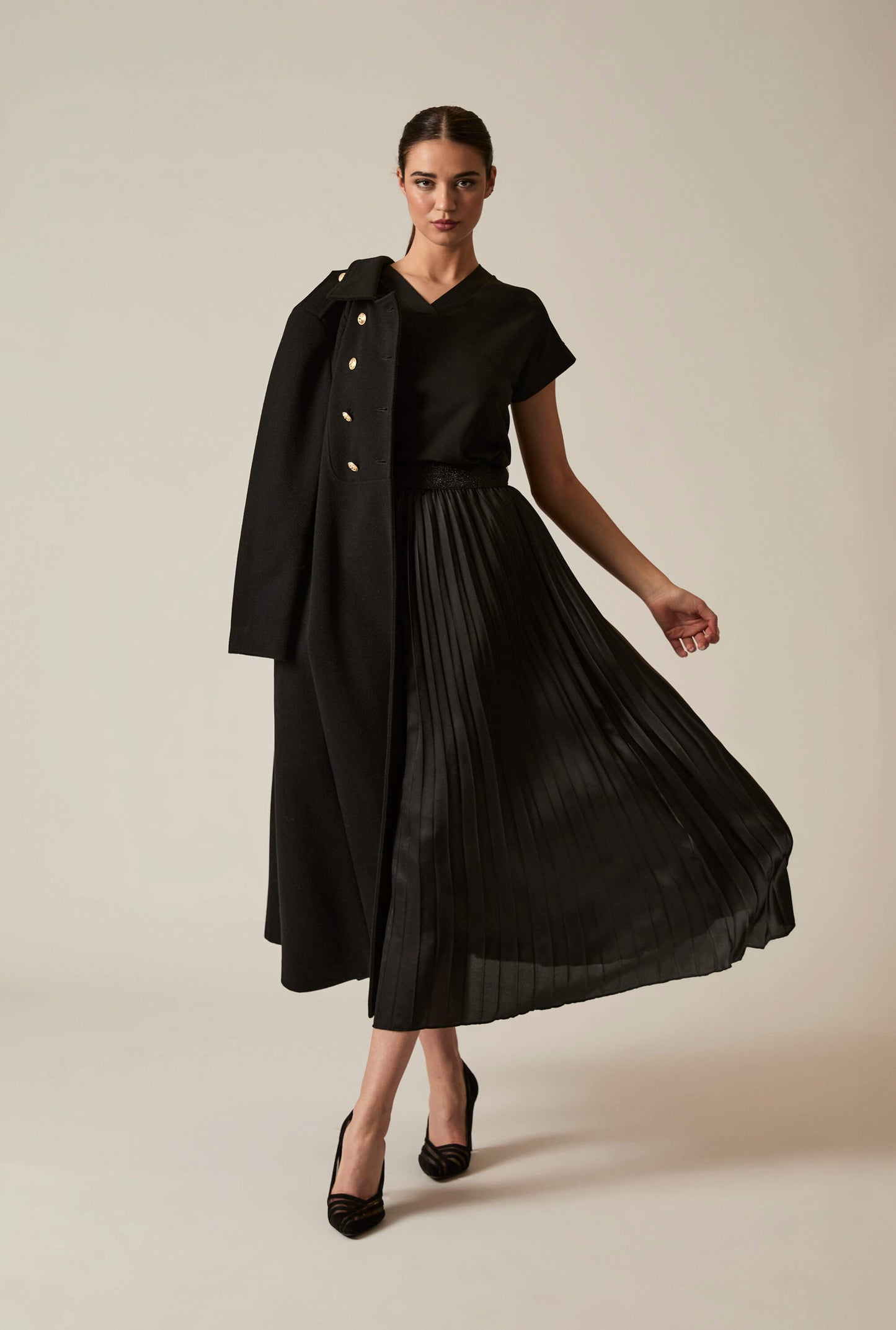 Black Pleated Maxi Skirt