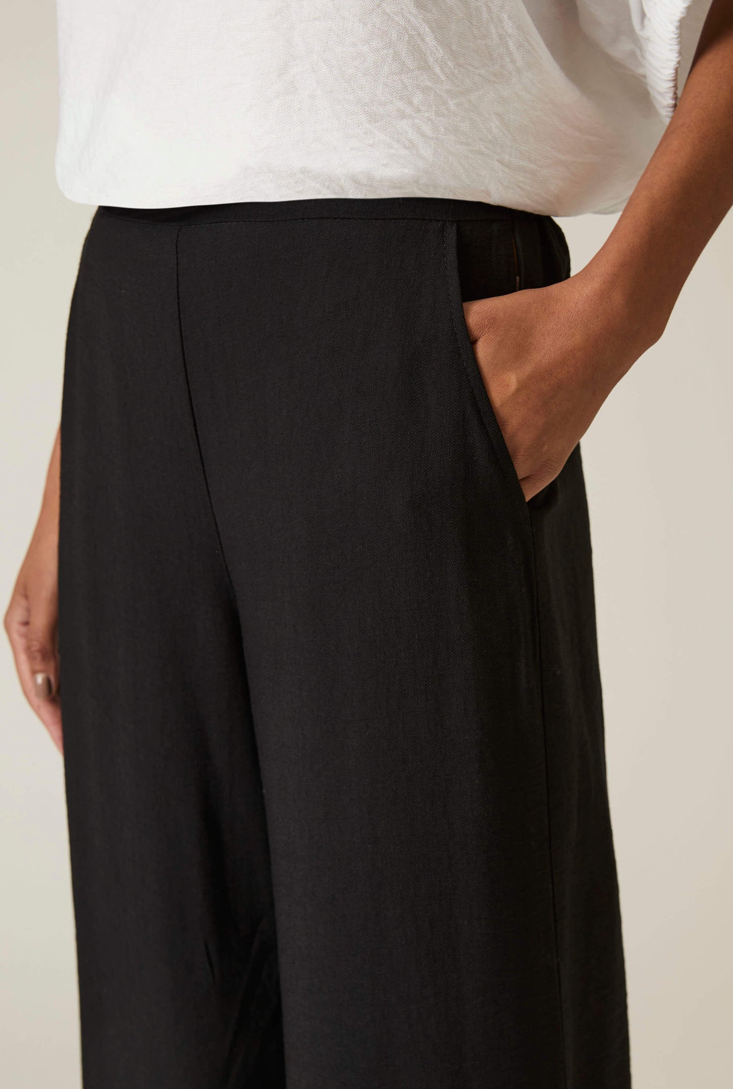 Black Wide-leg Trousers