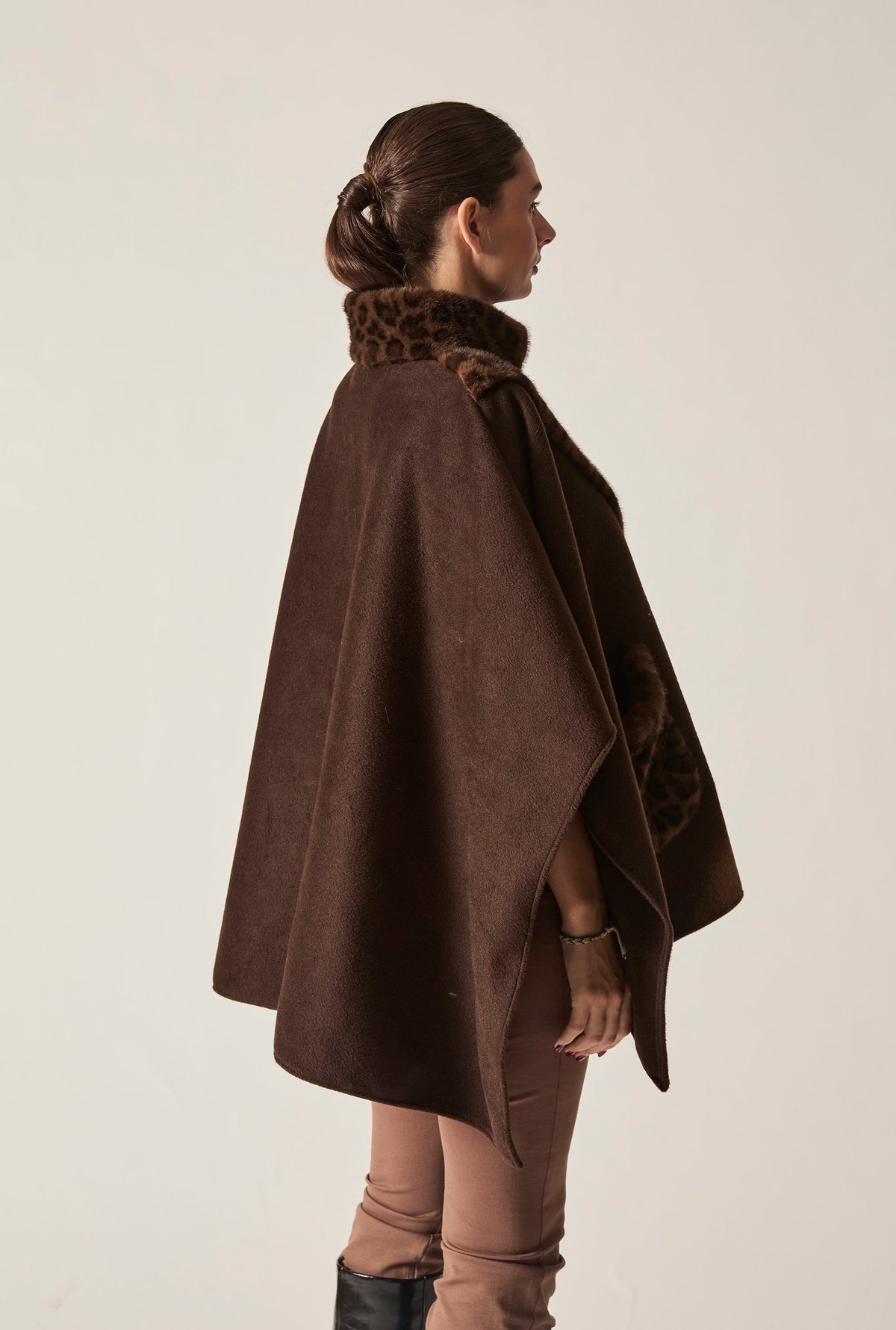 Brown Leopard Faux Fur Trim Cape