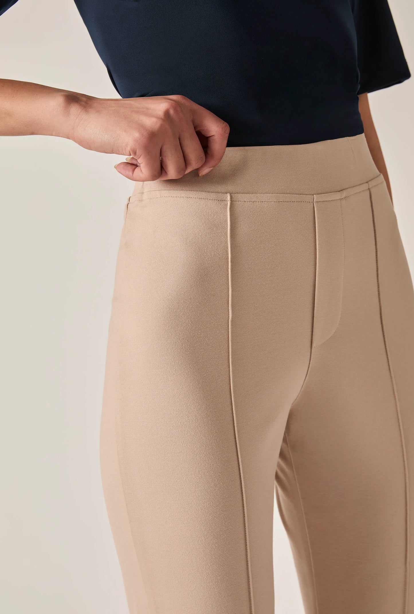 Cigarette Trousers Beige