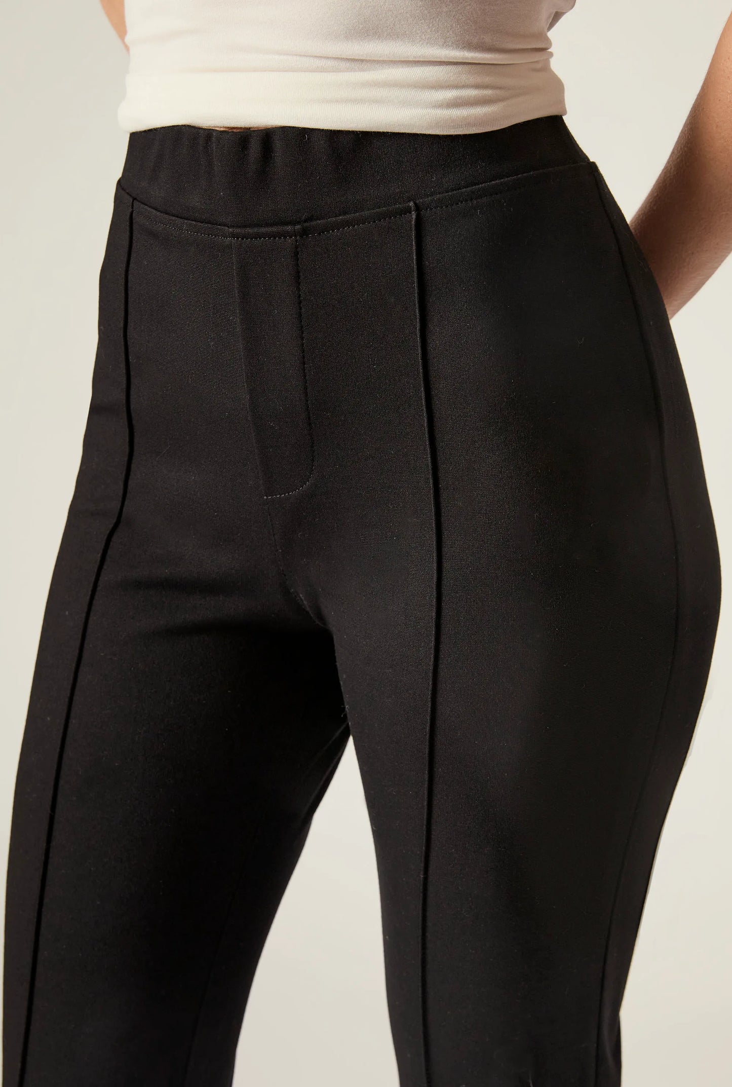 Cigarette Trousers Black