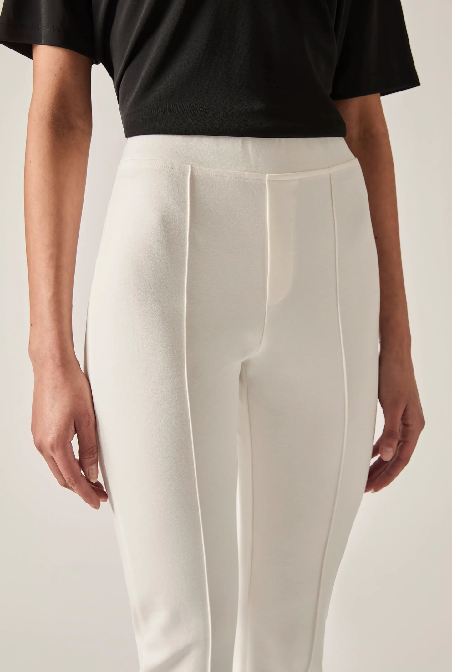 Cigarette Trousers Cream