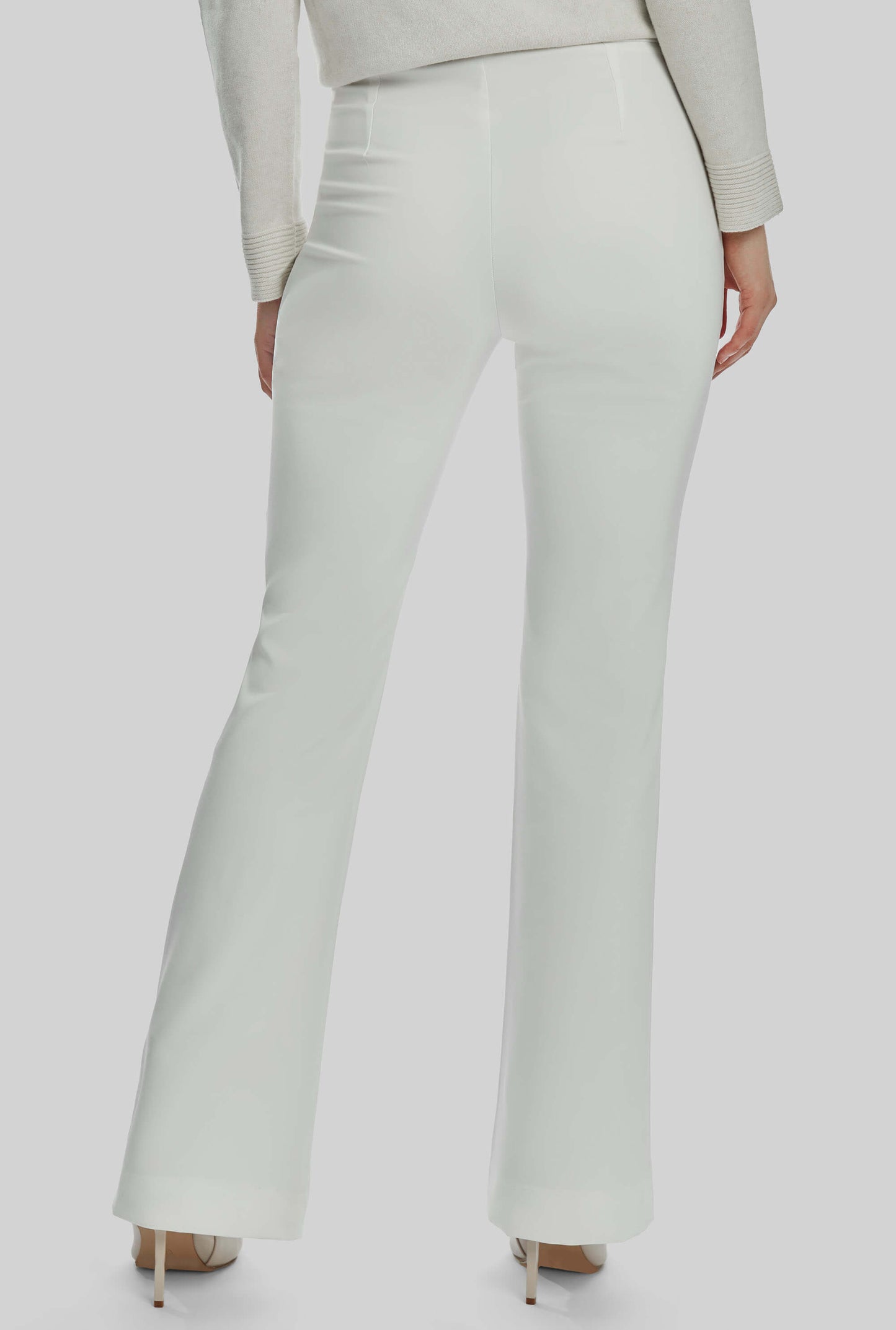 Front Seam Trousers In White