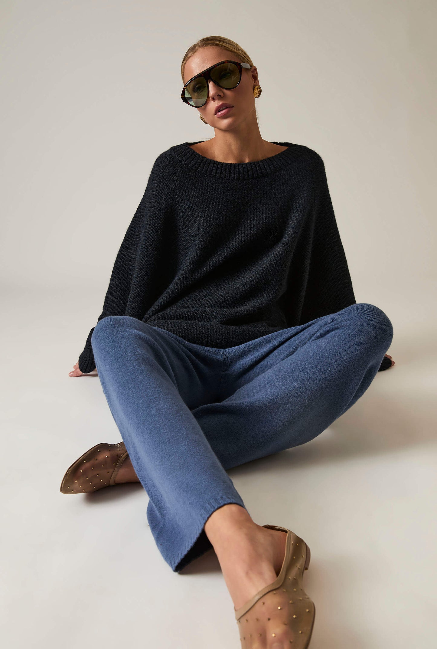 Navy One Size Pullover