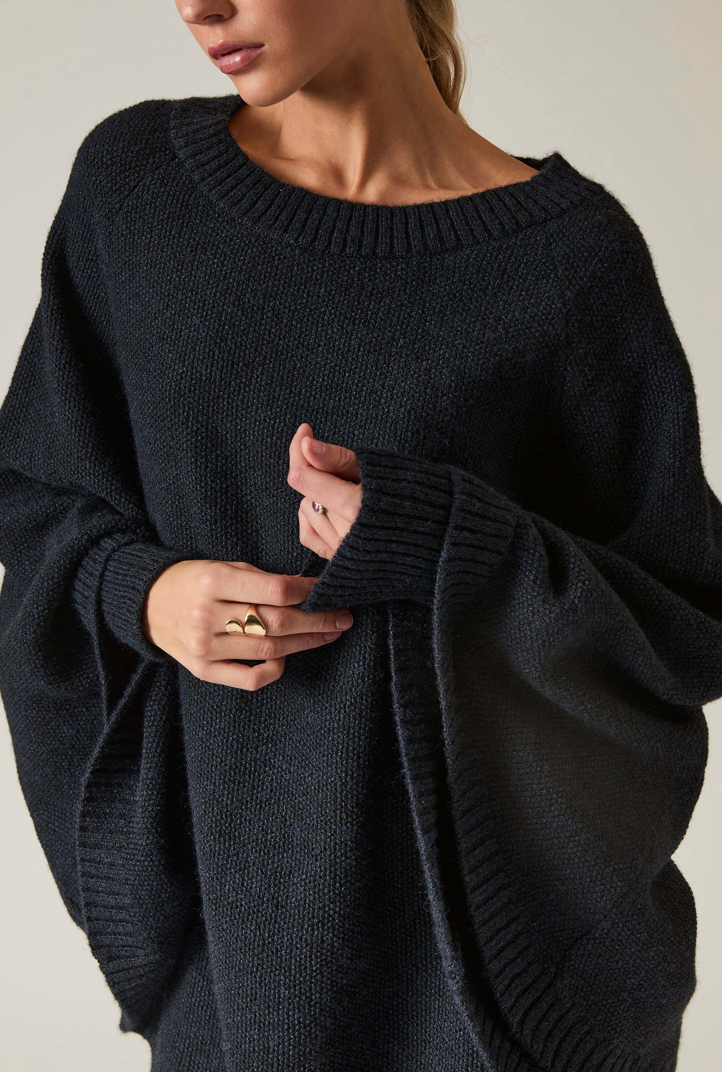 Navy One Size Pullover