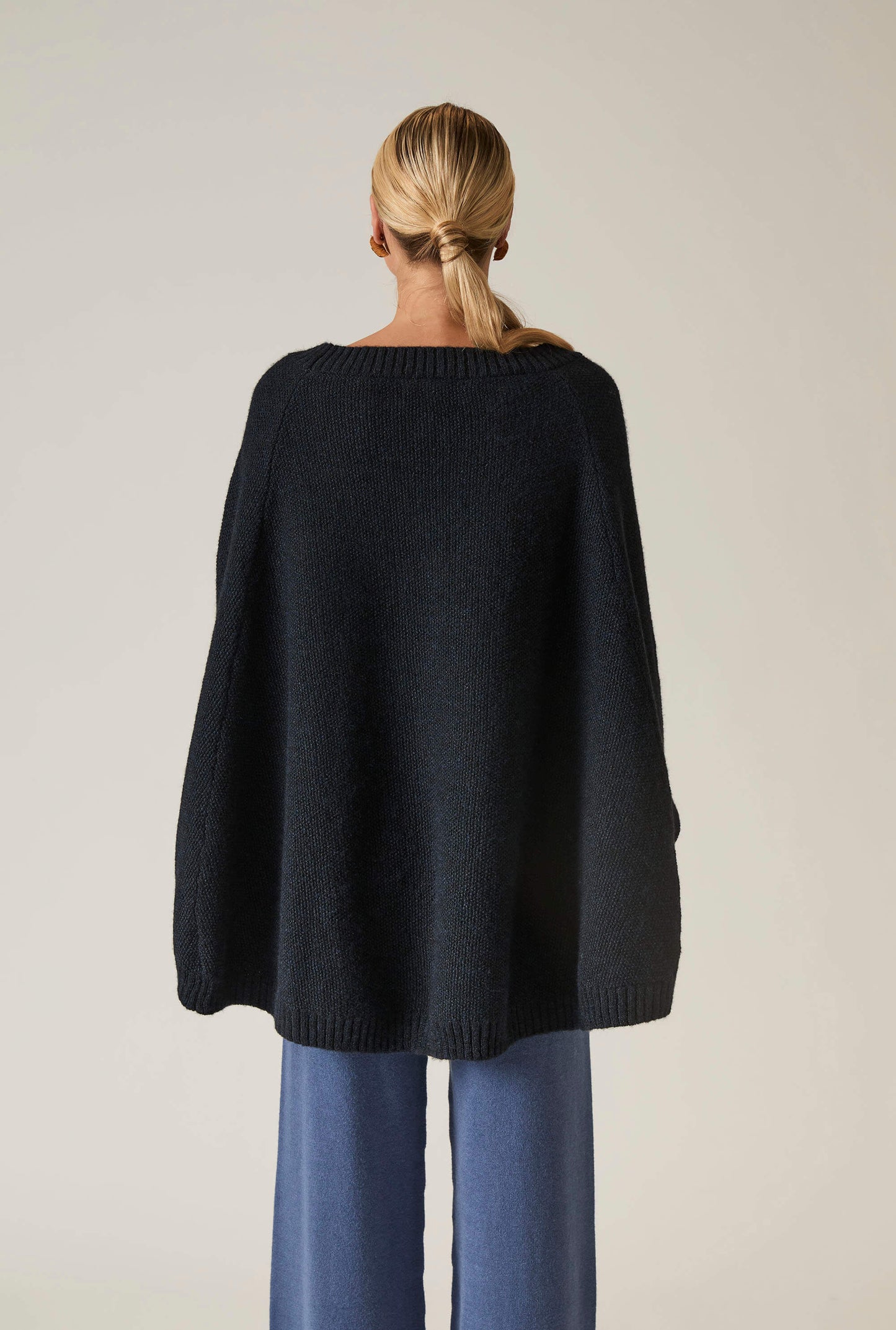 Navy One Size Pullover