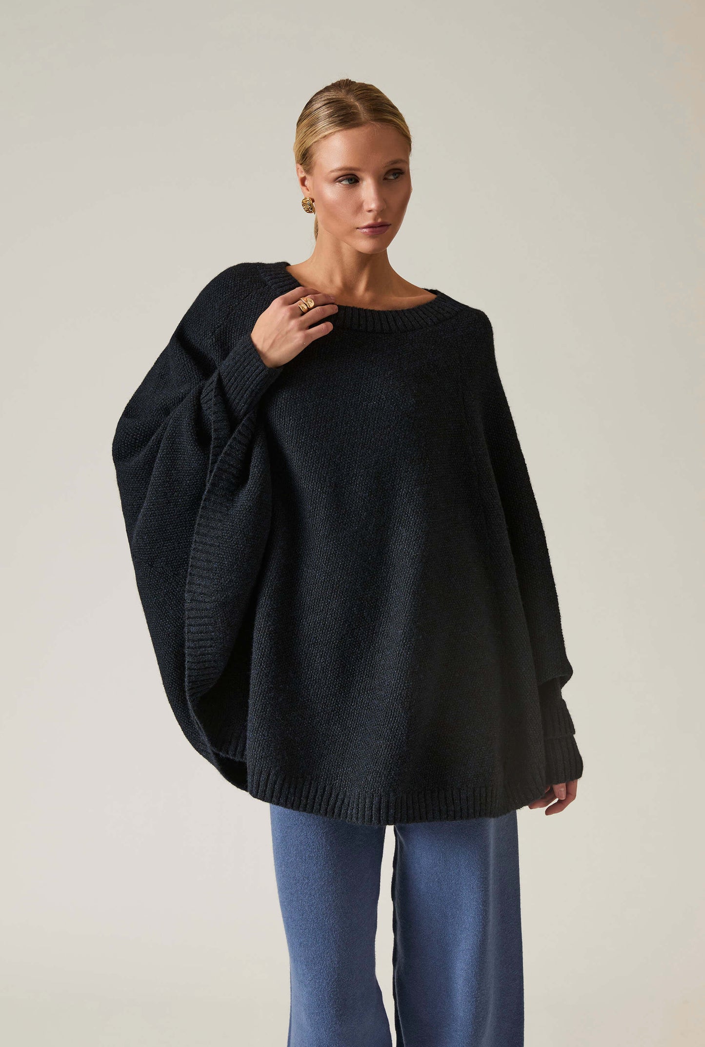 Navy One Size Pullover