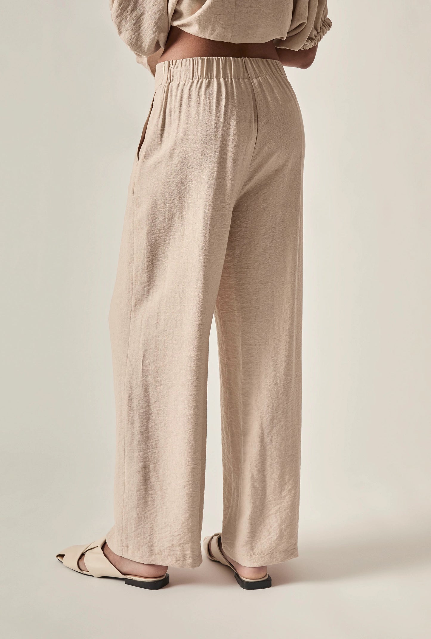 Relaxed Pull-On Trousers – Oatmeal