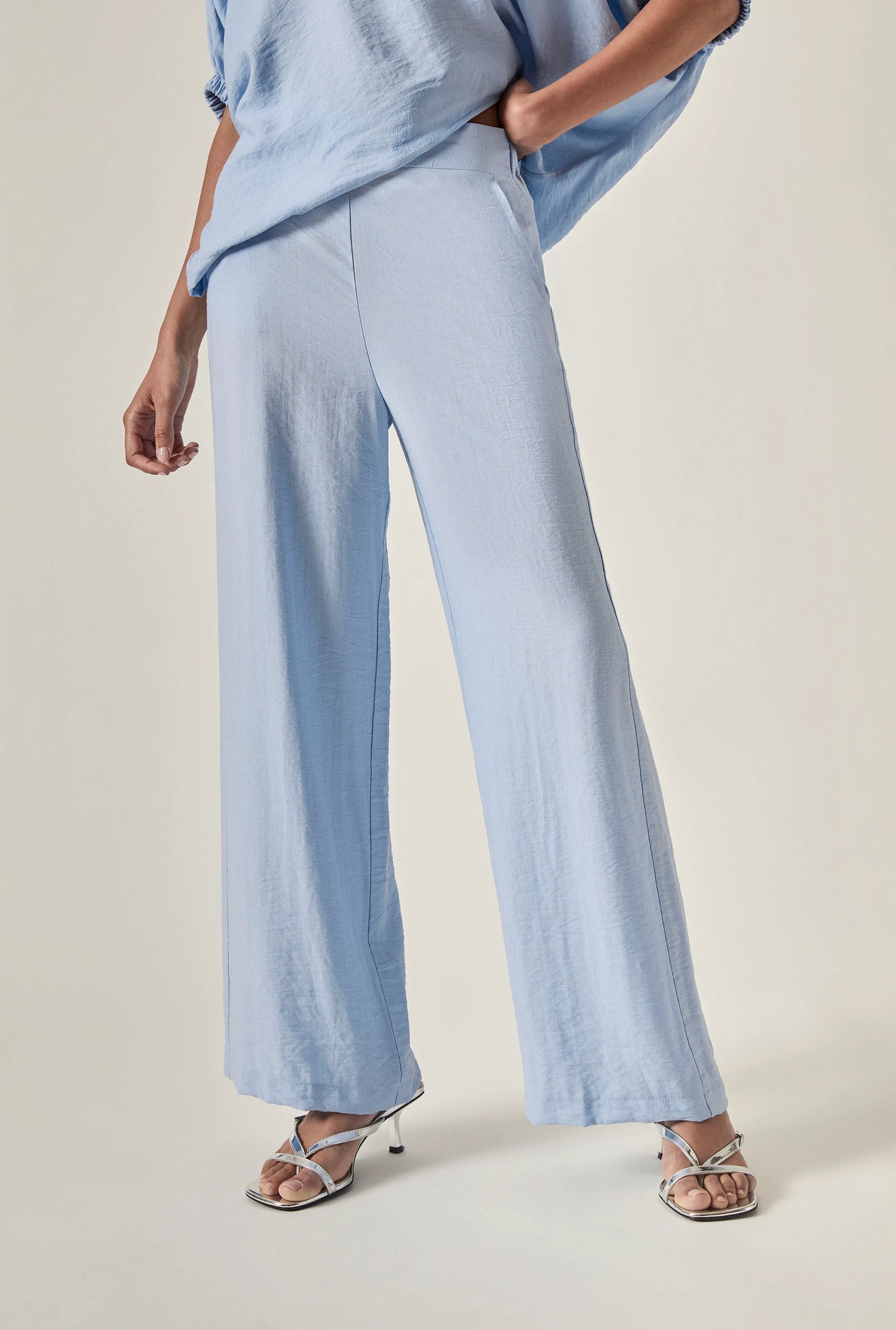 Relaxed Pull-On Trousers – Powder Blue