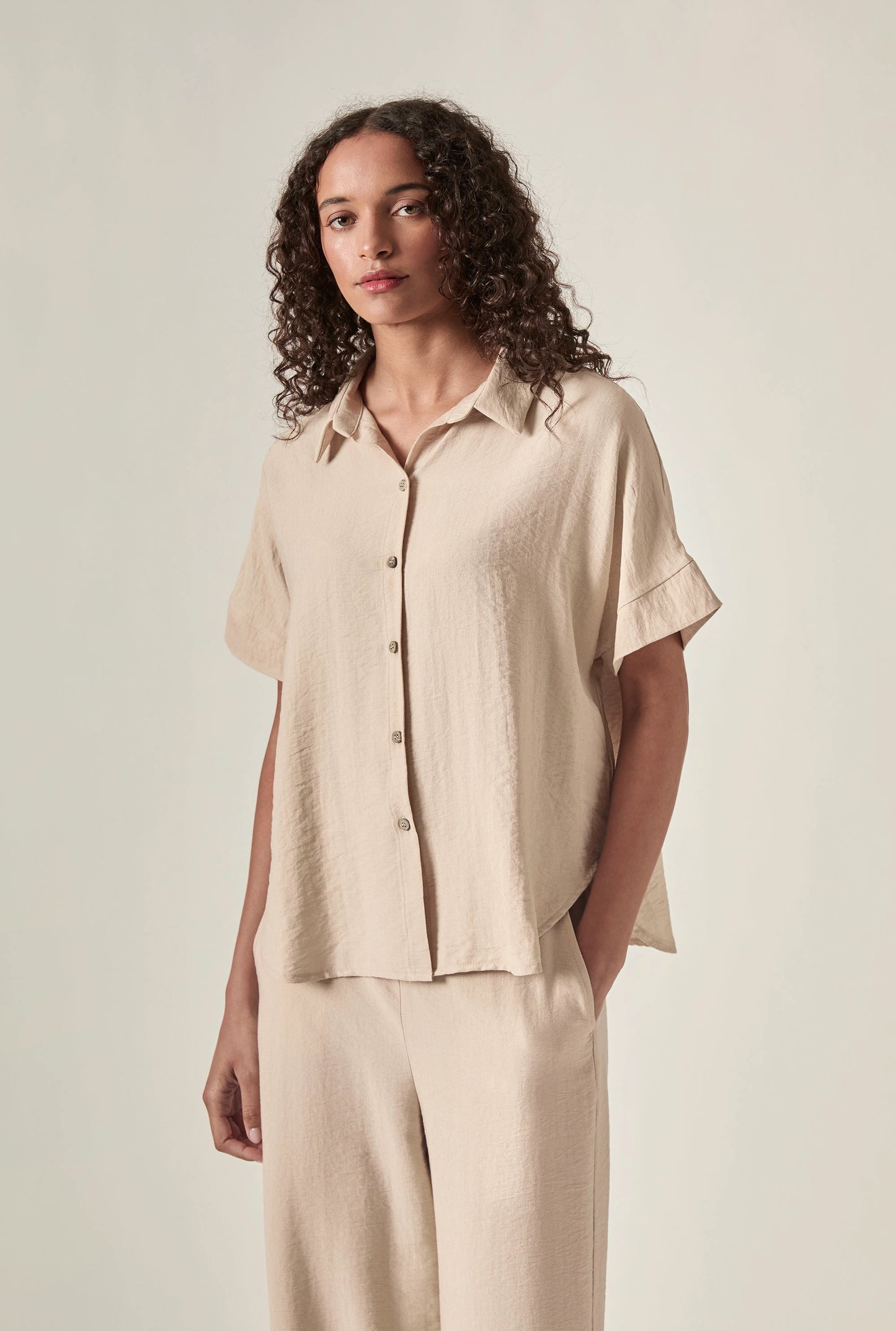 Relaxed Short Sleeve Blouse – Oatmeal