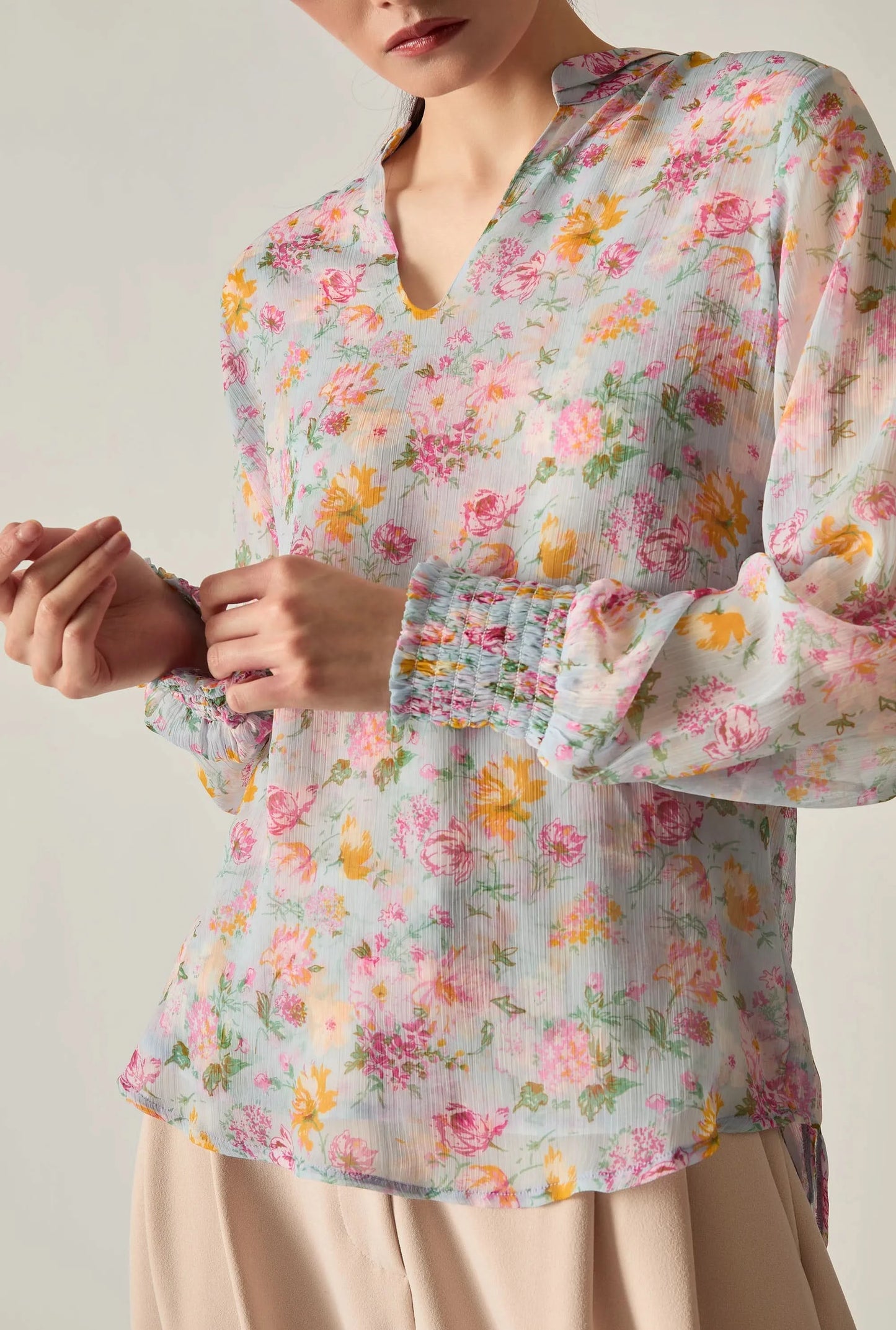 Vintage Floral Print Blouse